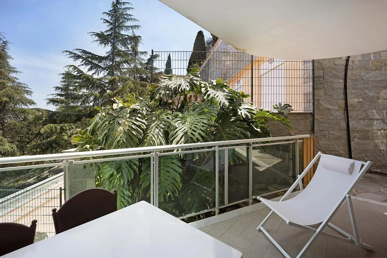 Aparthotel Modus Vivendi 315 San Remo 0*,  Italia