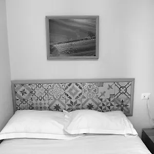 https://pontevecchio-rooms.it-tuscanyhotel.com